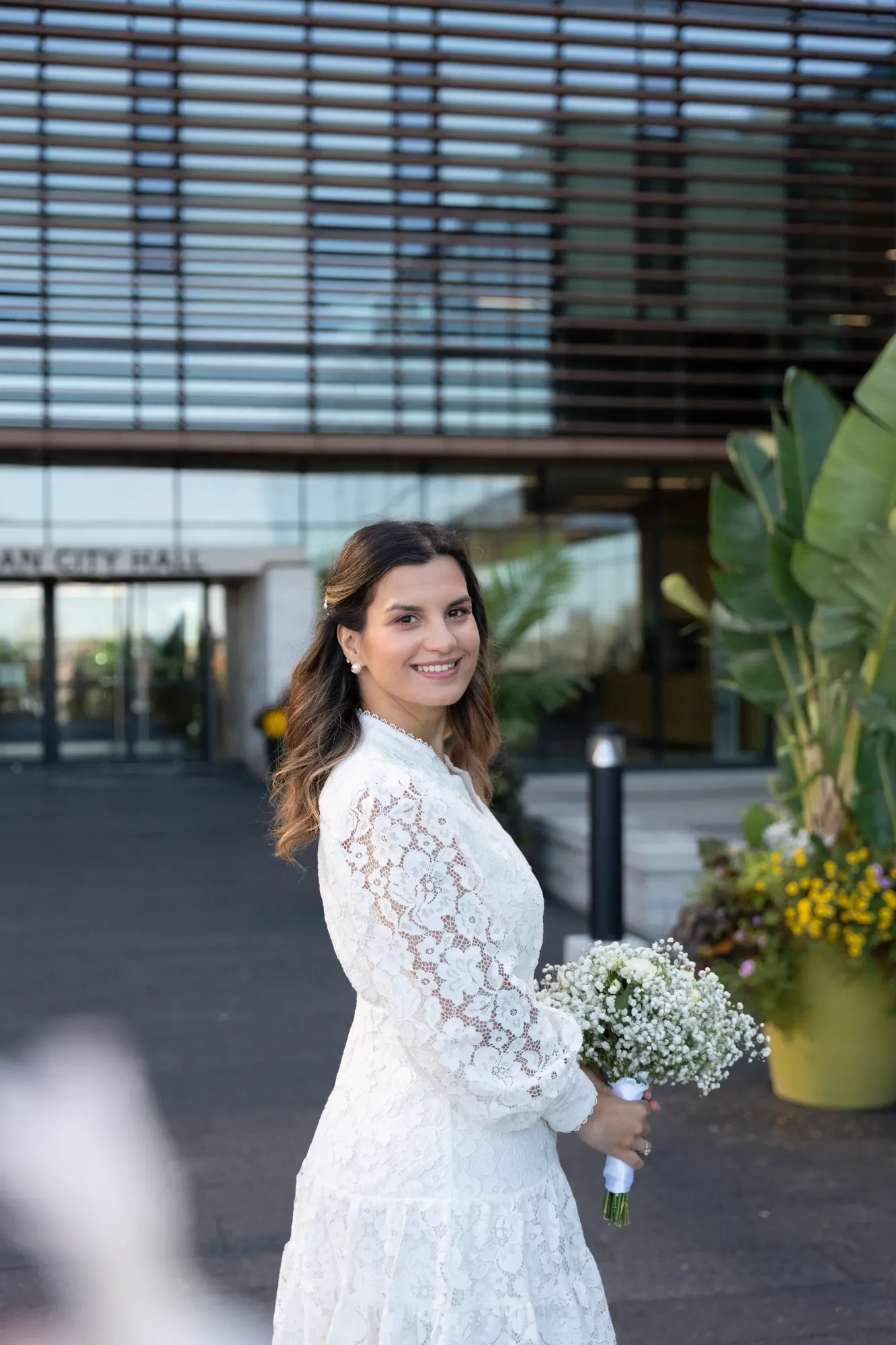 Toronto wedding photographer — City Hall Charm 17