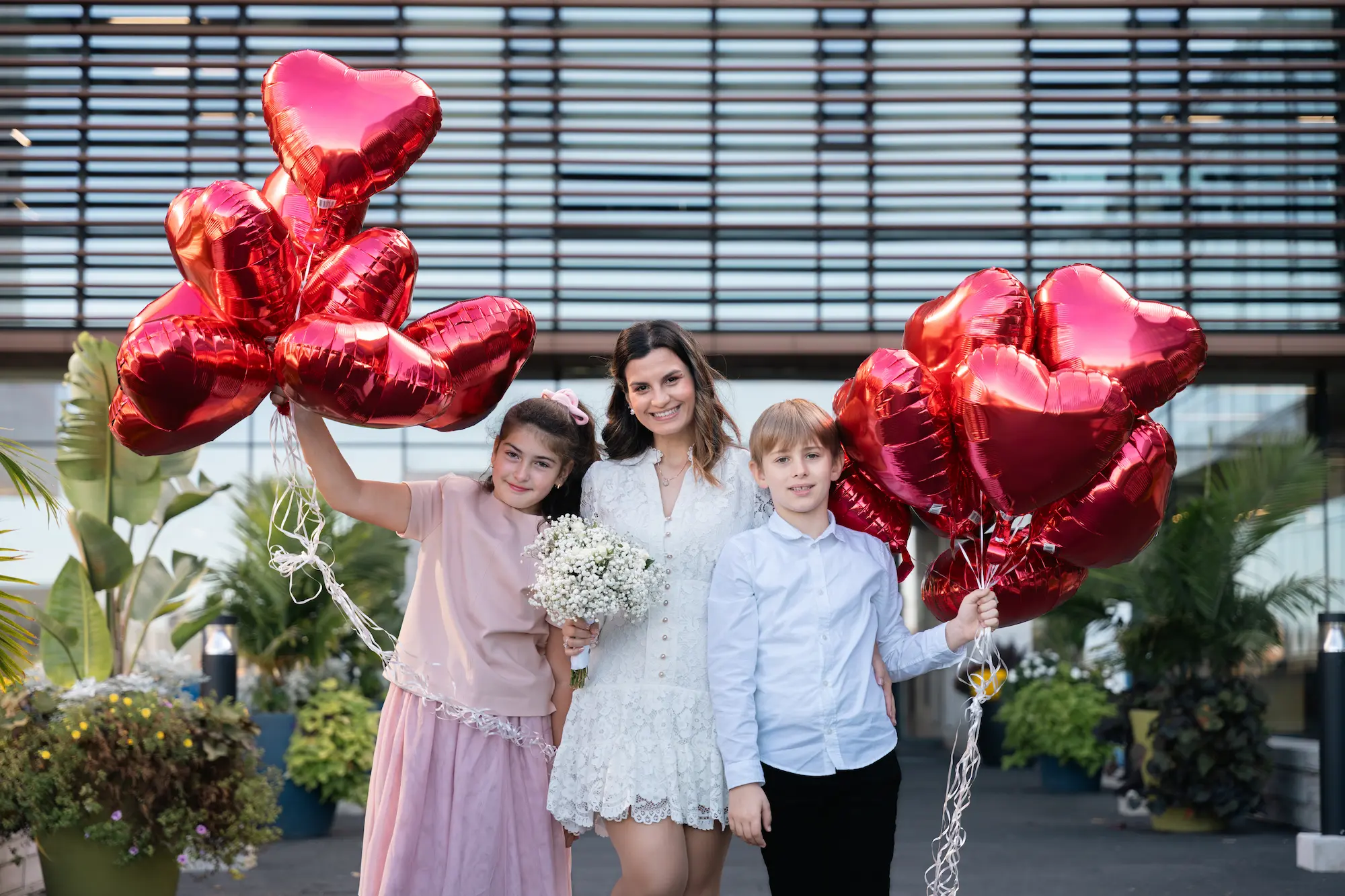 Toronto wedding photographer — City Hall Charm 20