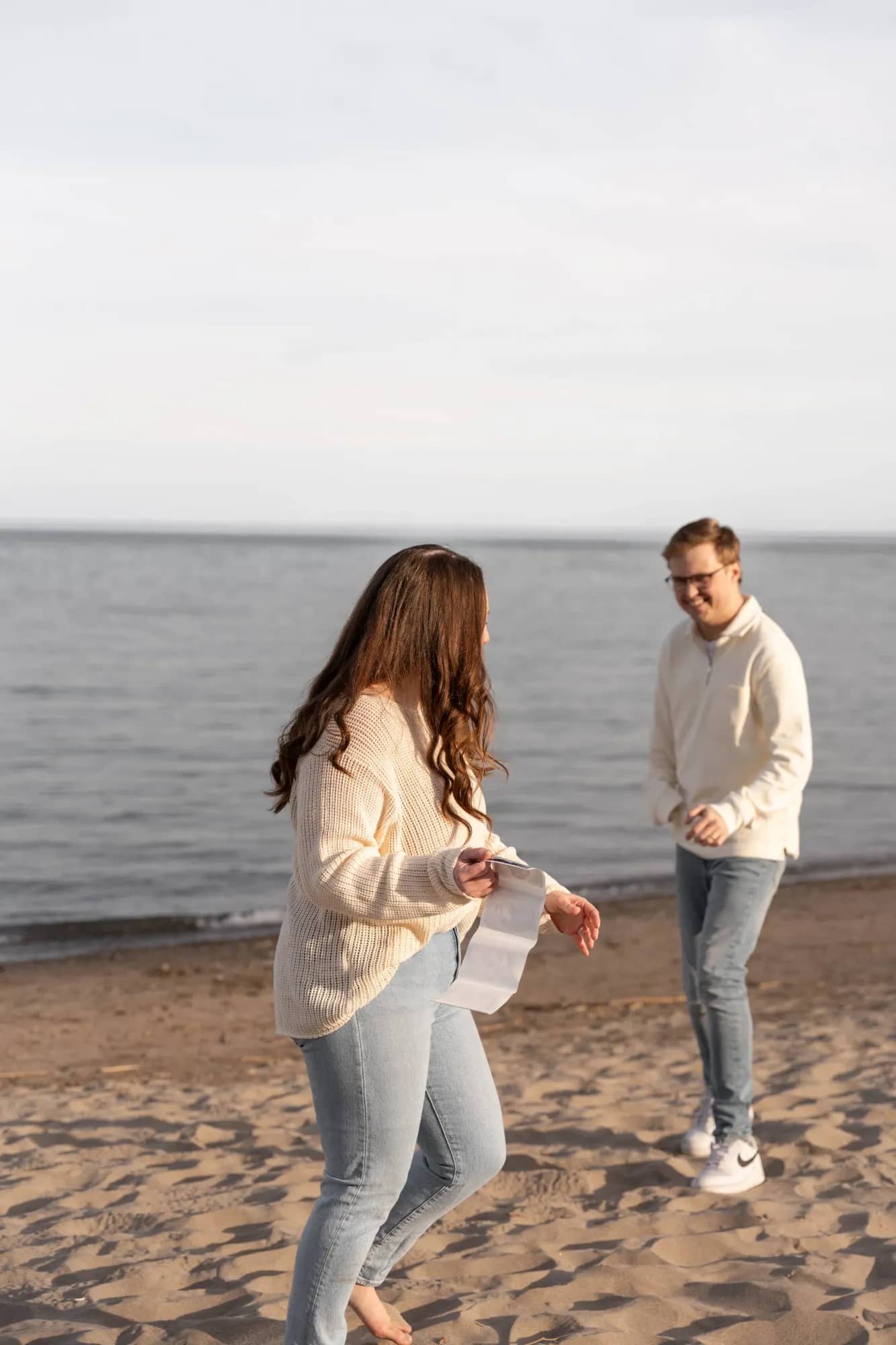 Toronto maternity photographer — Sand & Sea 5